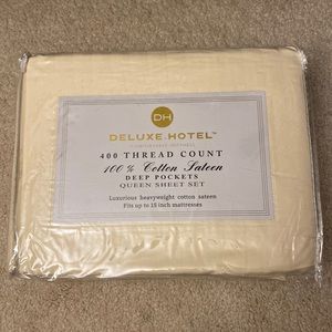 Deluxe Hotel 100% Cotton Sateen Queen Sheet Set